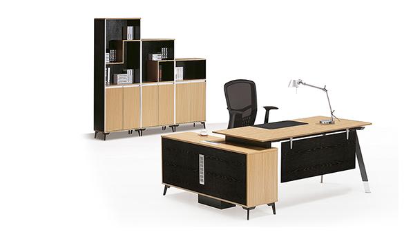 現代簡約板式老板辦公桌椅組合